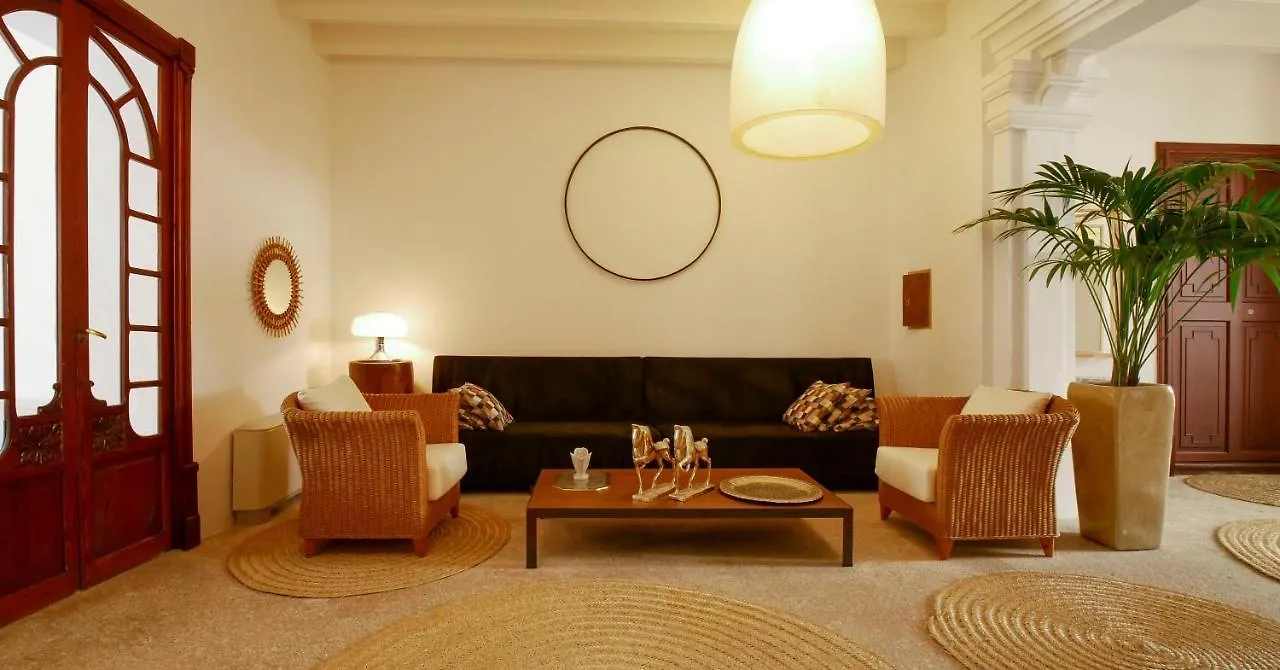 Es Picarol Sineu Hotel